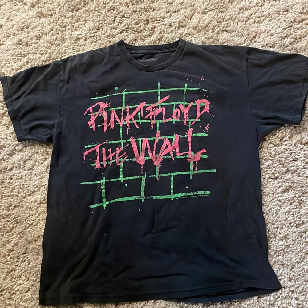 Vintage Pink Floyd The Wall Tee, Medium